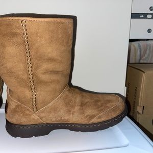 UGG Women's Sundance